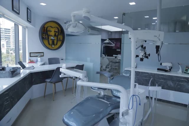 Modern treatment room at Vesu clinic
